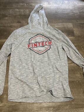 Men's Gray Hooded Long-Sleeve Shirt